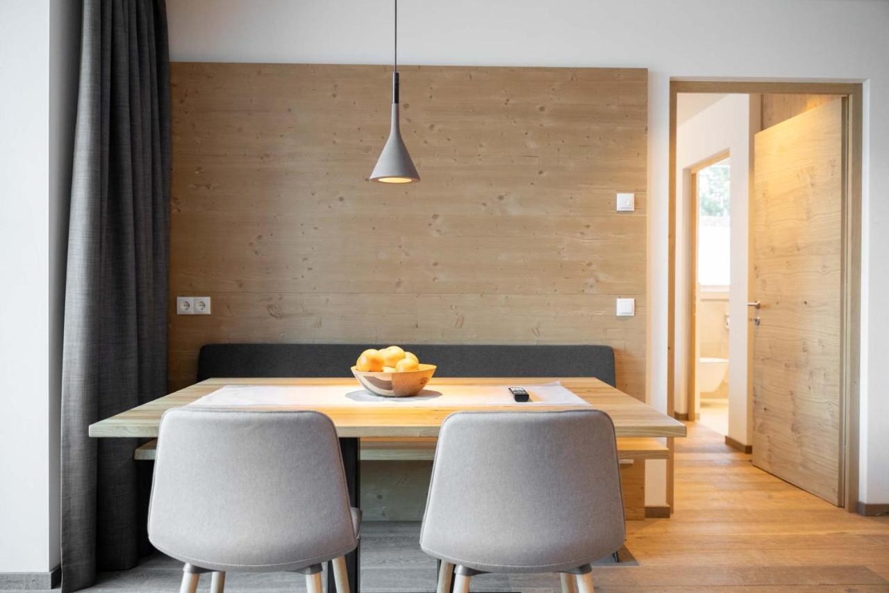 Superior Apartment,1187530426:JPEG